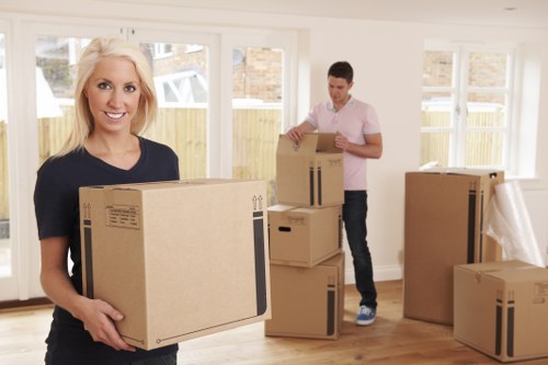 Single-item furniture collection and delivery