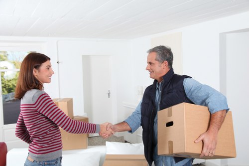 Checklist and moving supplies for a Dulwich man and van service