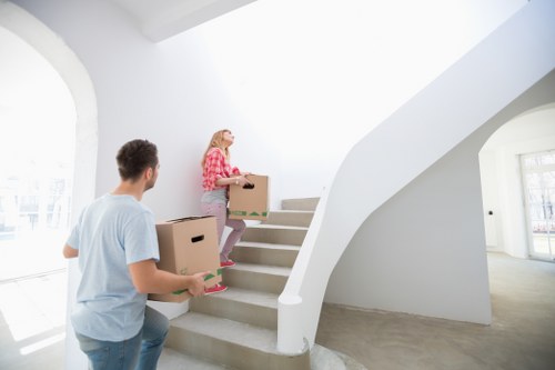Local Dulwich moving van for flat and house removals